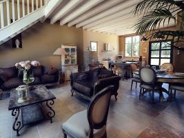 Отель Le Chateau Des Cinq Cantons Карпантра Экстерьер фото